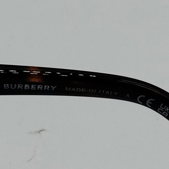 Burberry London England Sunglasses B 4372 U Women's Browns mon284-102525 - Picture 7 of 9